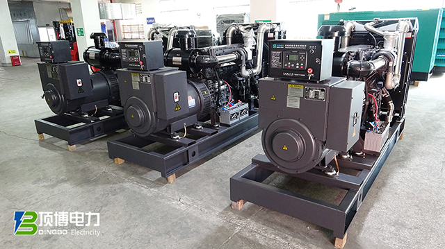 高效、穩(wěn)定、可靠：頂博柴油發(fā)電機組在夏季工業(yè)生產(chǎn)中的優(yōu)勢